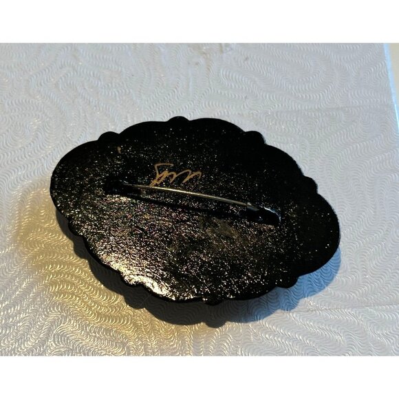 Russian Hand Crafted Enamel Lacquer Wooden Brooch Signed Gold Trimmed Mourning - Picture 4 of 5